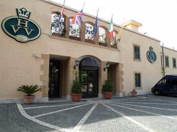 Hotel Villa Vecchia Monte Porzio Catone Buitenkant foto