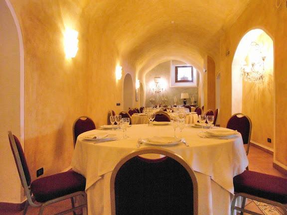 Hotel Villa Vecchia Monte Porzio Catone Buitenkant foto
